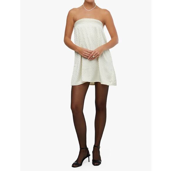 WeWoreWhat Dresses & Skirts - WeWoreWhat Strapless Mini Dress Covered in Crystals – NWT Size XS